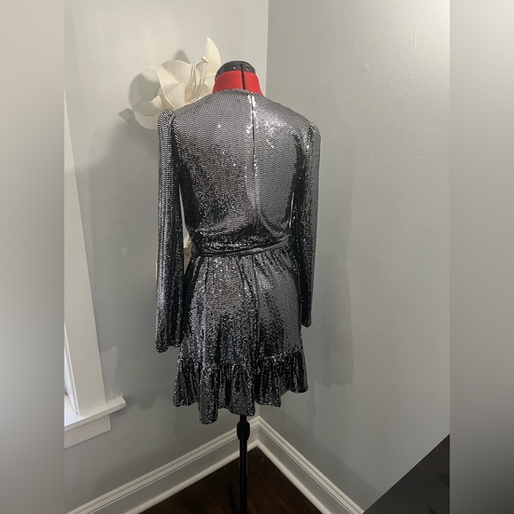 Michael Kors Silver Mini Dress. New. Size Small. Long Sleeves. - Picture 2 of 3